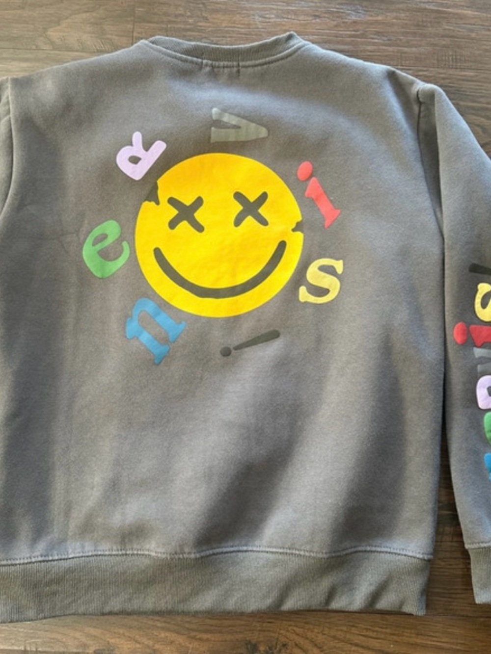 Nervis Mayhem Men's Gray Crewneck Sweatshirt with Yellow Smiley Graphic